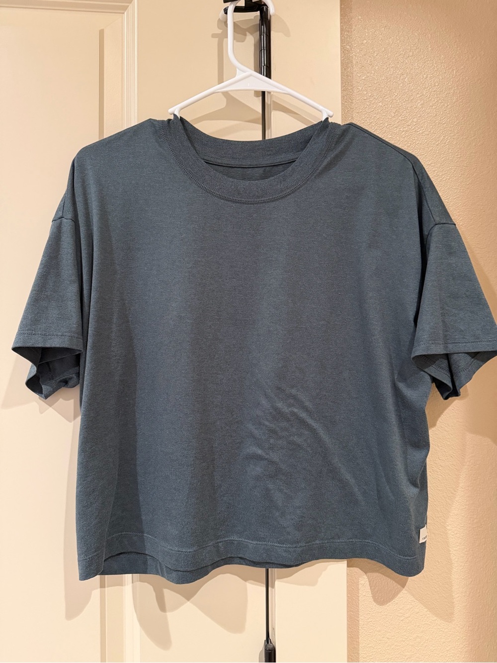 Women’s Vuori T-Shirt Green/Teal.